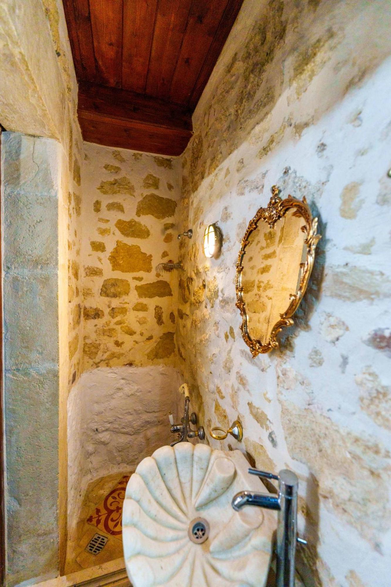 Traditional Cretan Houses,Agios Myronas Exterior foto