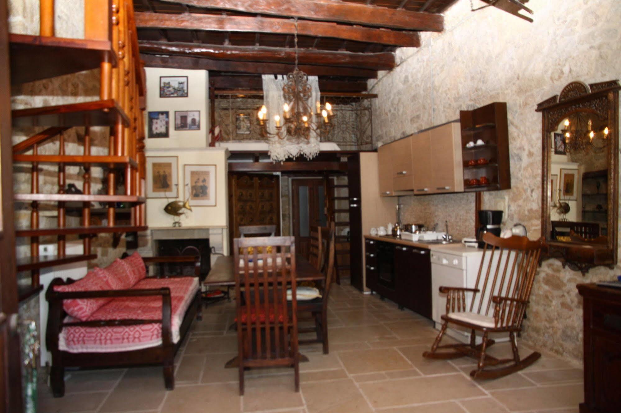 Traditional Cretan Houses,Agios Myronas Exterior foto